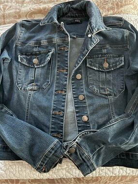 Kut from the Kloth Blue Denim Jean Jacket